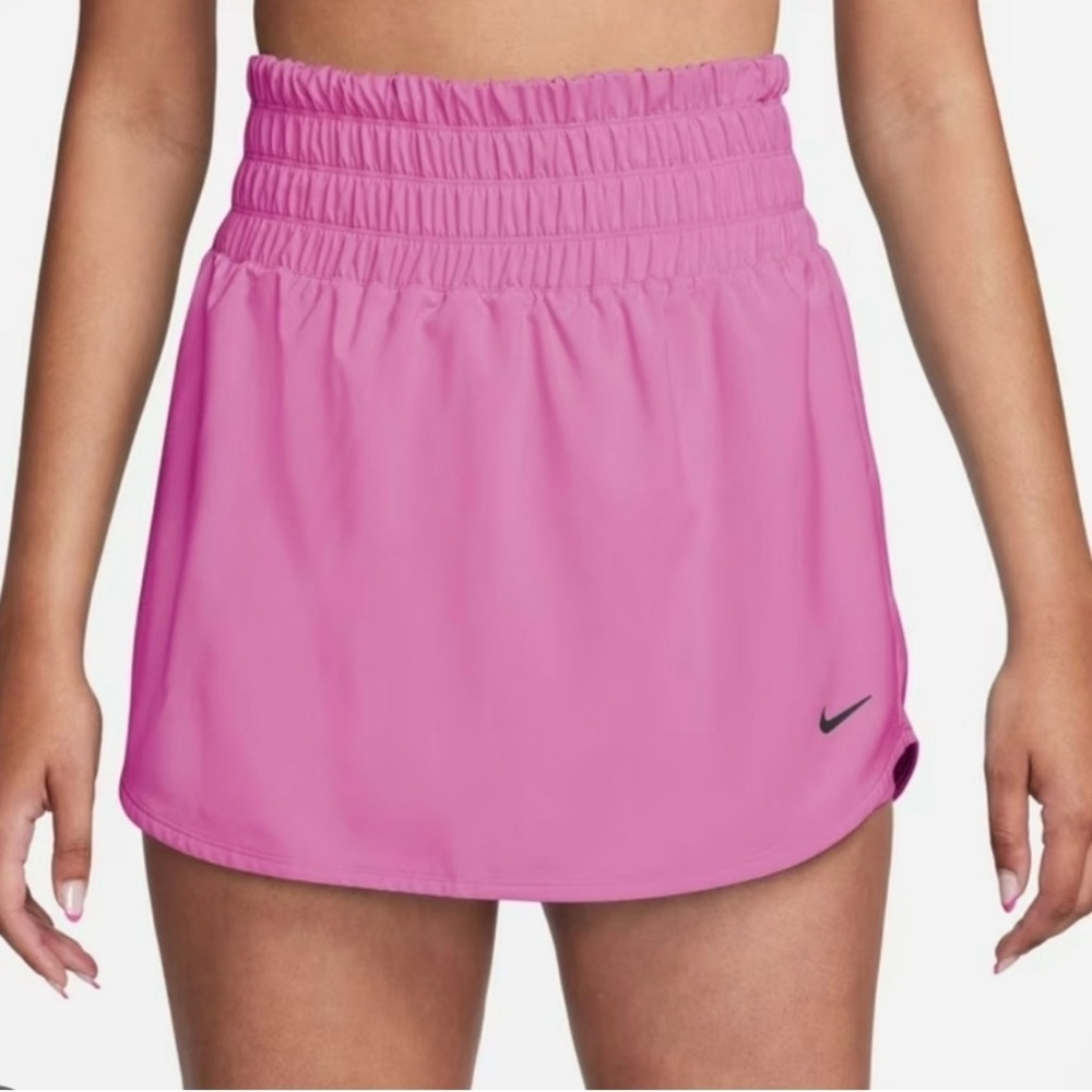 🆕 Nike Women's One Dri-FIT Ultra High-Waisted Skort Size XS